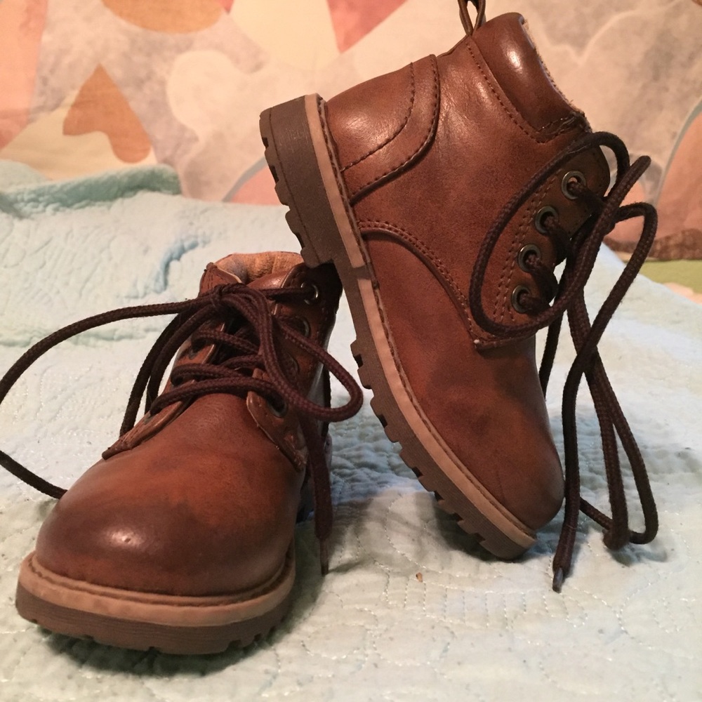 Toddler boots